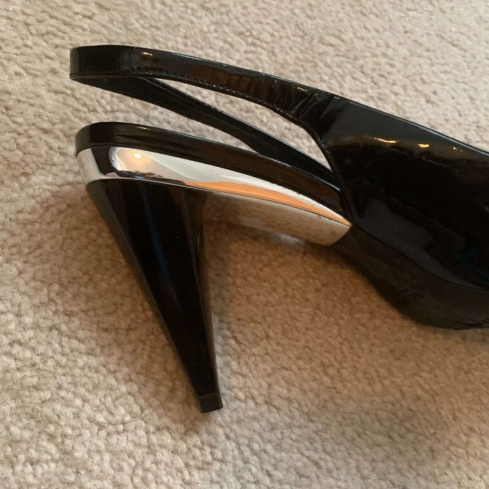 NWOT Geox Womans Black Patent Open Toe Shoe - Picture 5 of 5